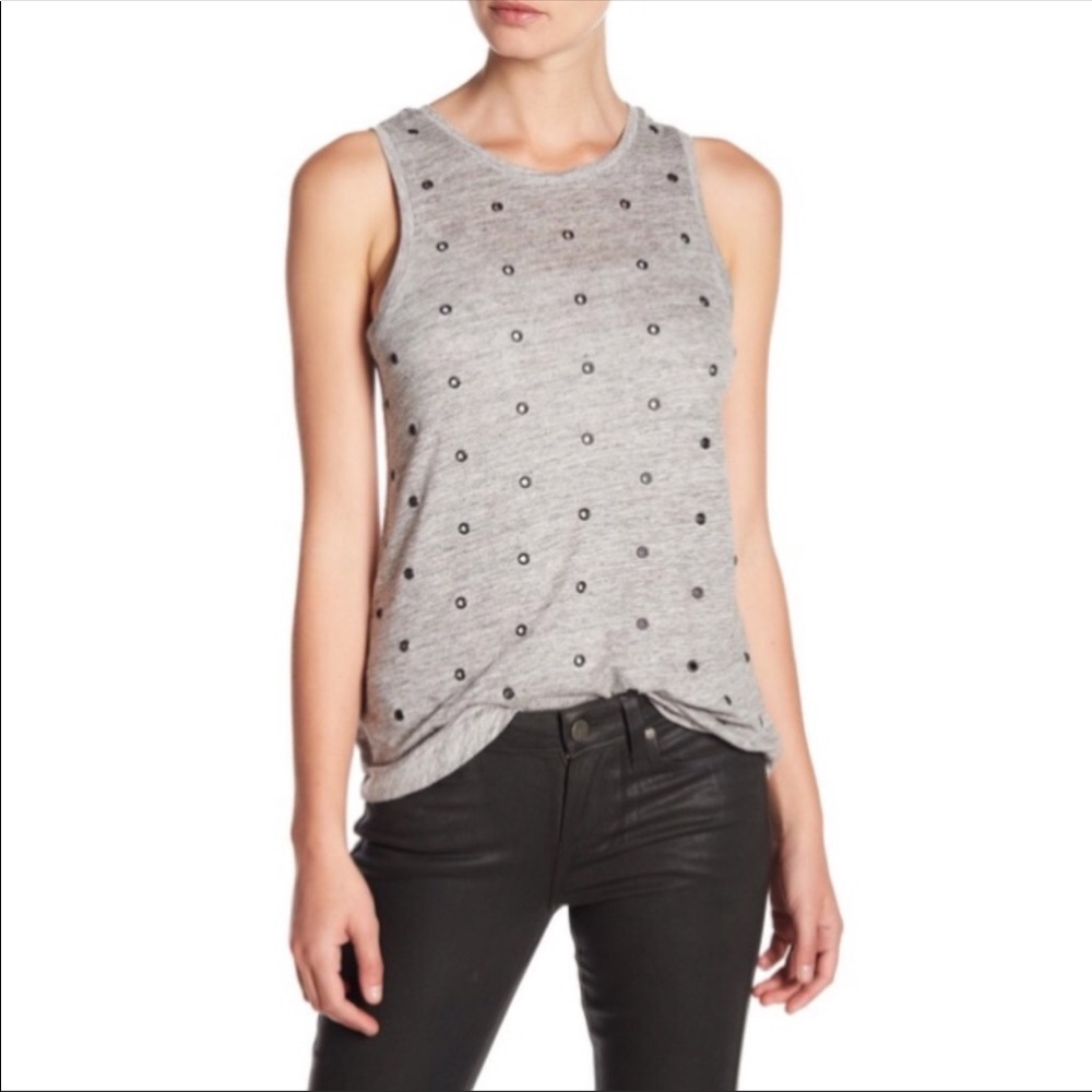 EUC. Paige linen Tank Top with grommets.